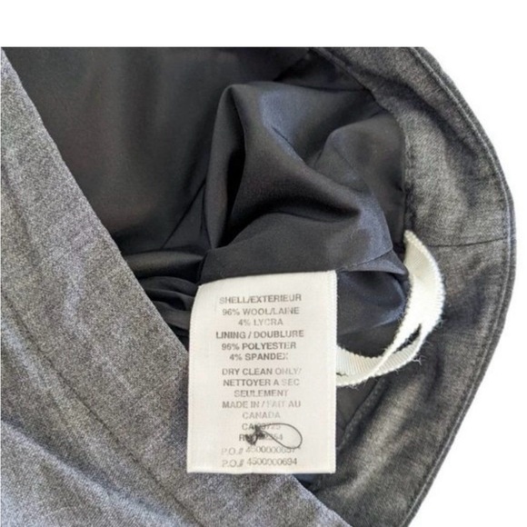 Aritzia Talula Babaton Wool Tulip Hem Pencil Skirt Charcoal Grey size 6 - Picture 3 of 8